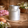 Bidon à lait ancien en aluminium rustique – objet ancien de ferme brocante