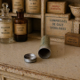 Boite ancienne Normogastryl métal vintage